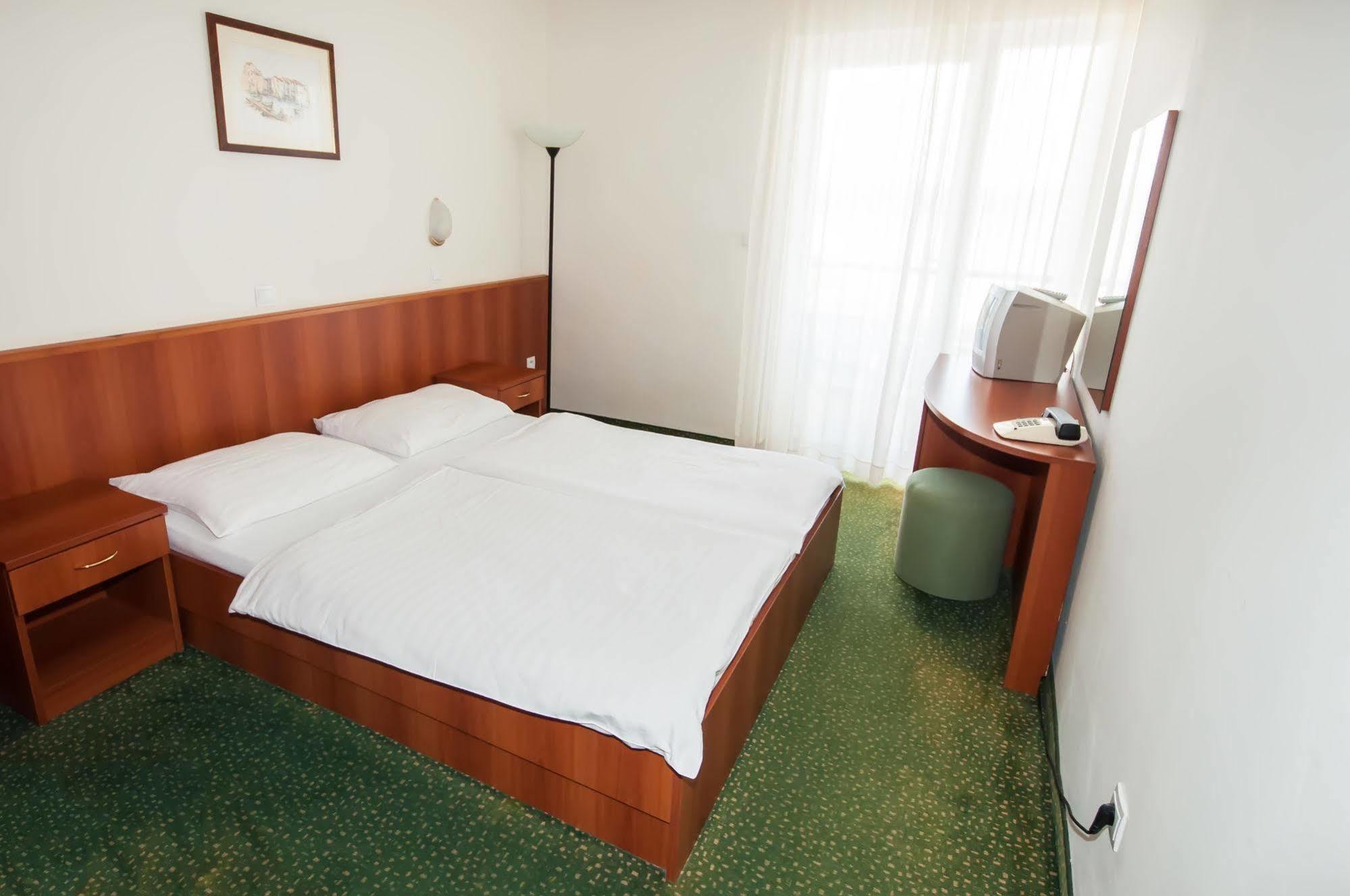 Hotel Lavanda Božava Dış mekan fotoğraf